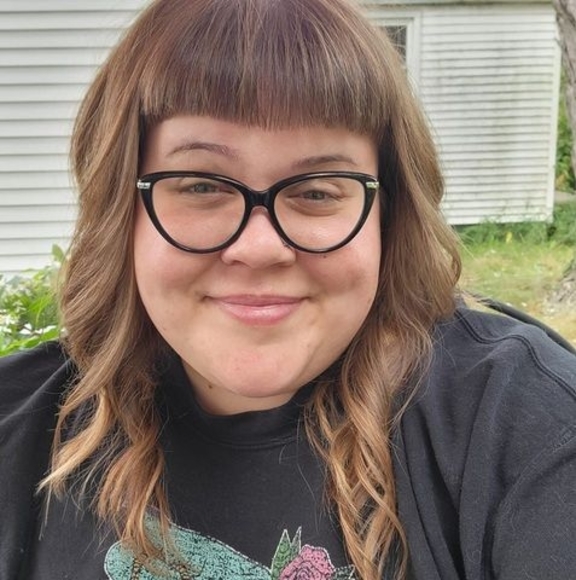 Meet your Posher, Maddie - Picture 1 of 1